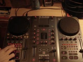 Allumer le M-Audio Xponent en mode LED