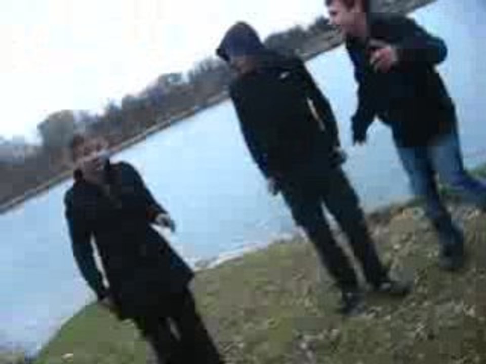 woua alison ta tete XD