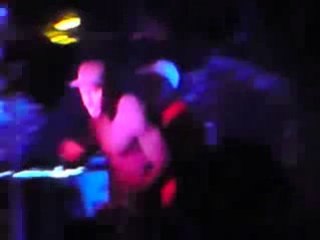 BOOBA RECOIS UN VERRE JM3 EXCLU SA CHAUFFE