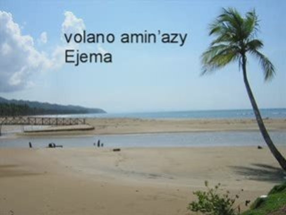 Volano amin'azy