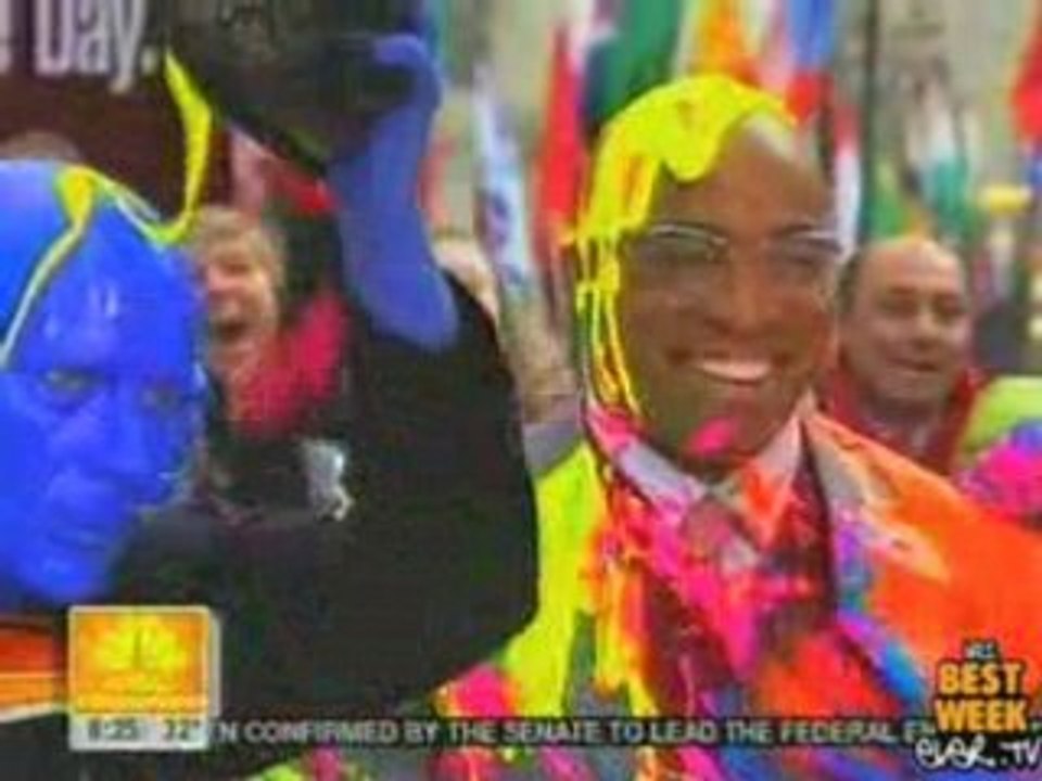 ICYMI - Tiki Barber Gets Painted