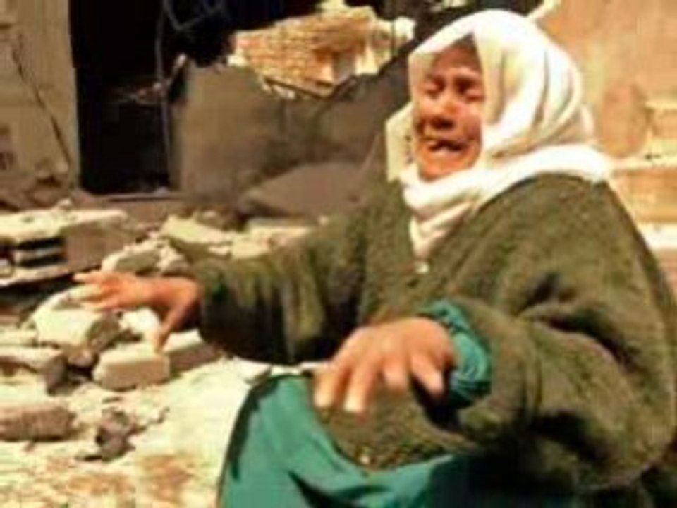 Filistin Yanıyor Uyanın/La Palestine brûle reveilllez vous