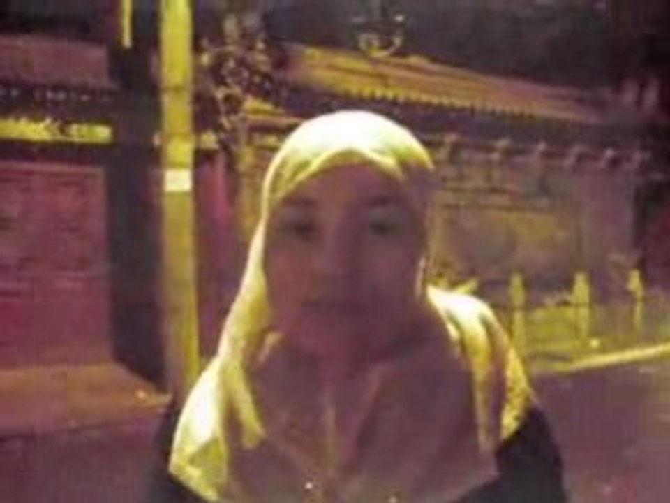 Une soeur chinoise récite sourate al Moulk