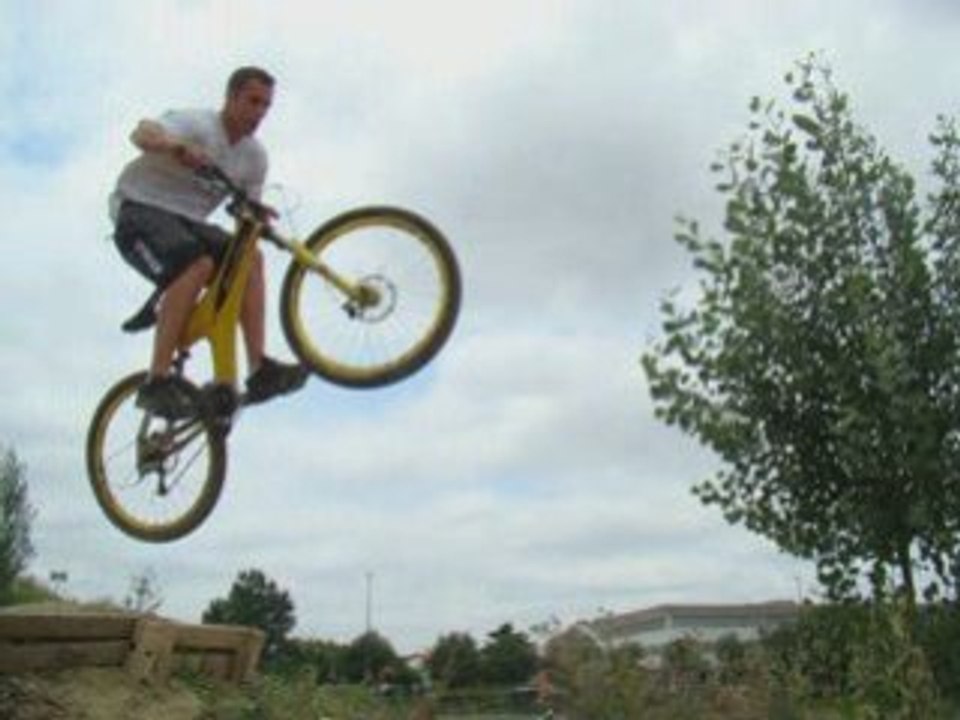 Fred et romain à la roseraie par buthus