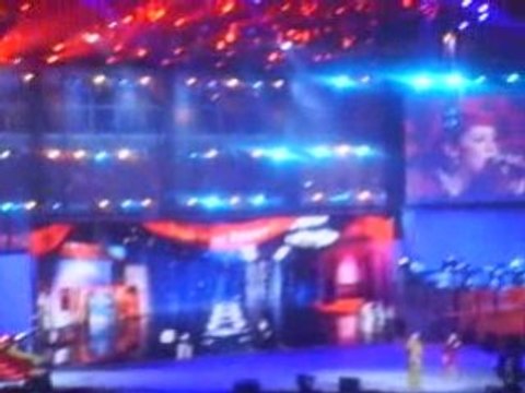 Pascal Obispo aux Enfoirés (début d'chanson)