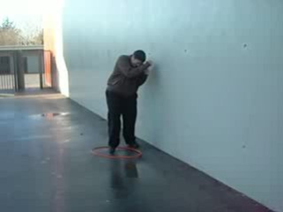 Monsieur Patate qui fait du Oula-Op