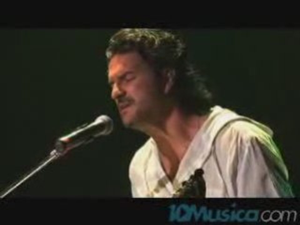 QUE NADIE VEA [Fragmento] Ricardo Arjona (en VIVO)