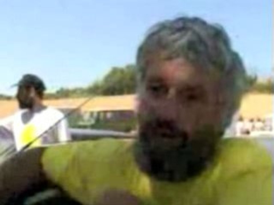 (2/2) Faucheurs volontaires d'OGM