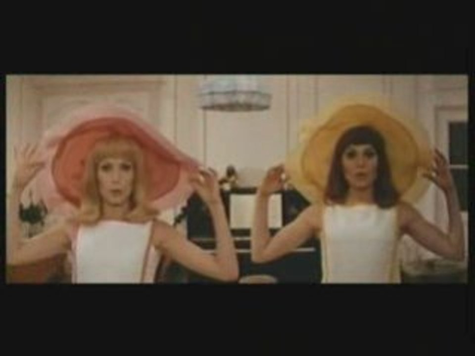 LES DEMOISELLES DE ROCHEFORT TRAILER DEMY DENEUVE DORLEAC HQ