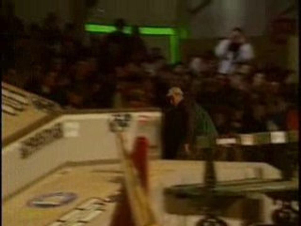Skateboarding mania