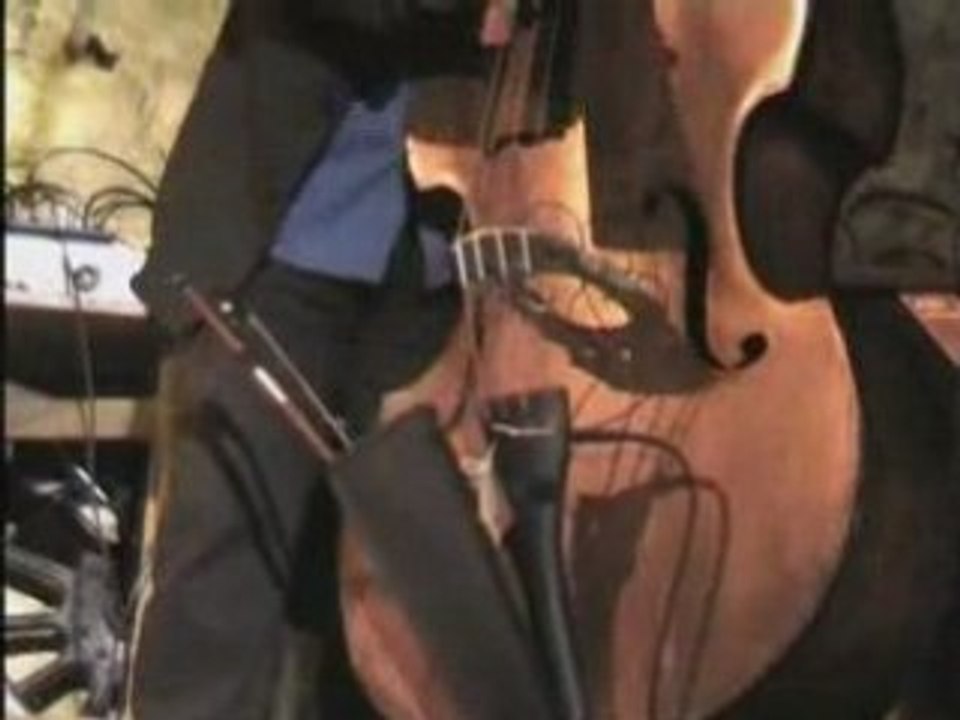 Histoire de faussaire. G. Brassens. Les Ricochets en trio.