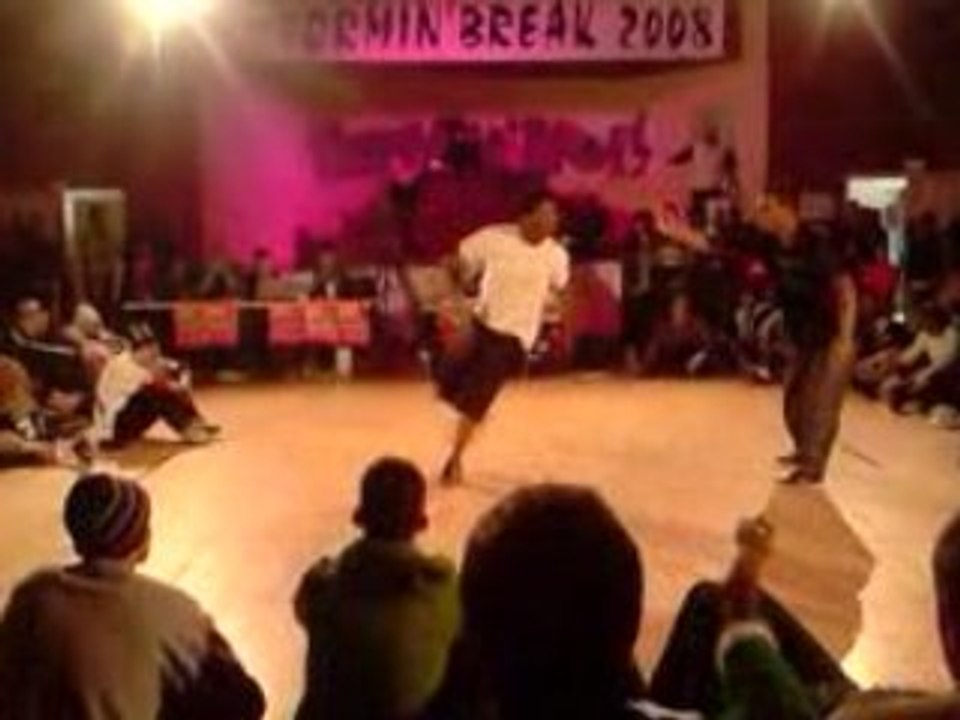 John Smith vs ..(linas)