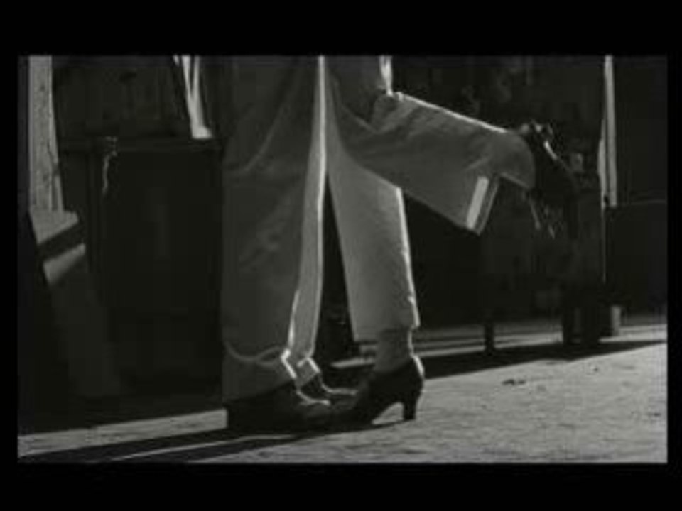 La Antena Trailer