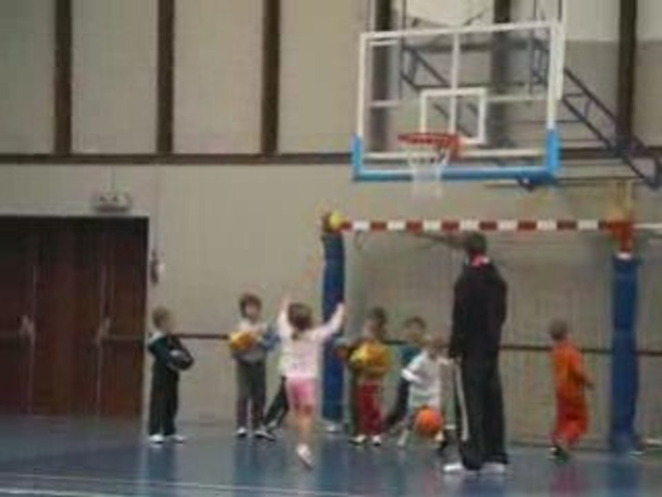 Baptiste au basket 28-01-09 (2)