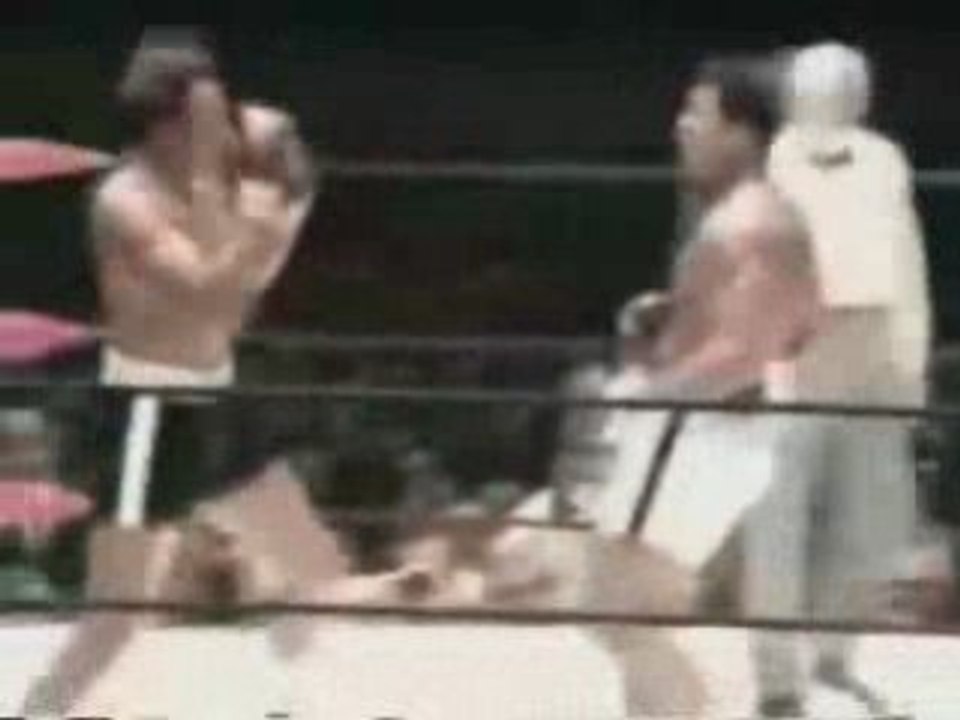 Muhammed Ali vs Mike Tyson A Voir!!!!!!!