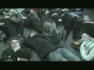 Action contre les écrans de publicité dans le métro