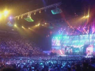Les Enfoires font leur cinéma : Bercy chante Josephine