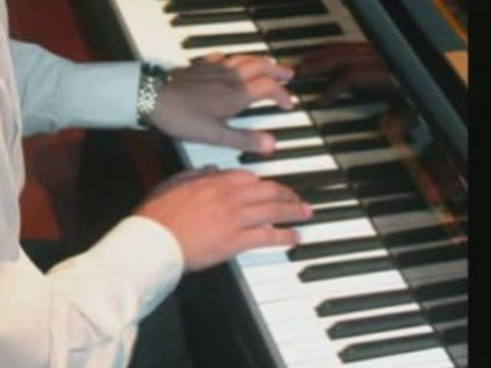 Un Nuevo día - JULIO MAZZIOTTI