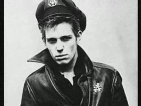 The Clash - Guns of Brixton