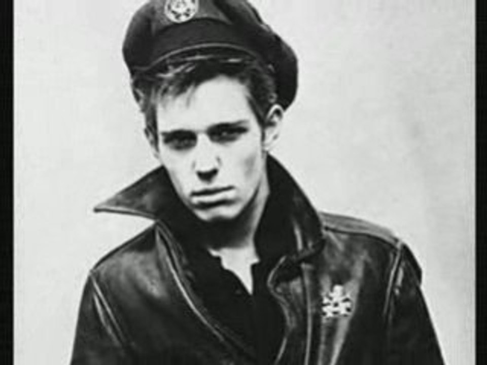 The Clash - Guns of Brixton