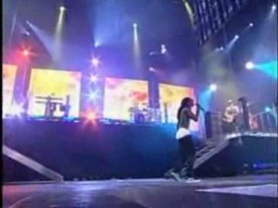 Lil Wayne Performing His New Single Prom Queen