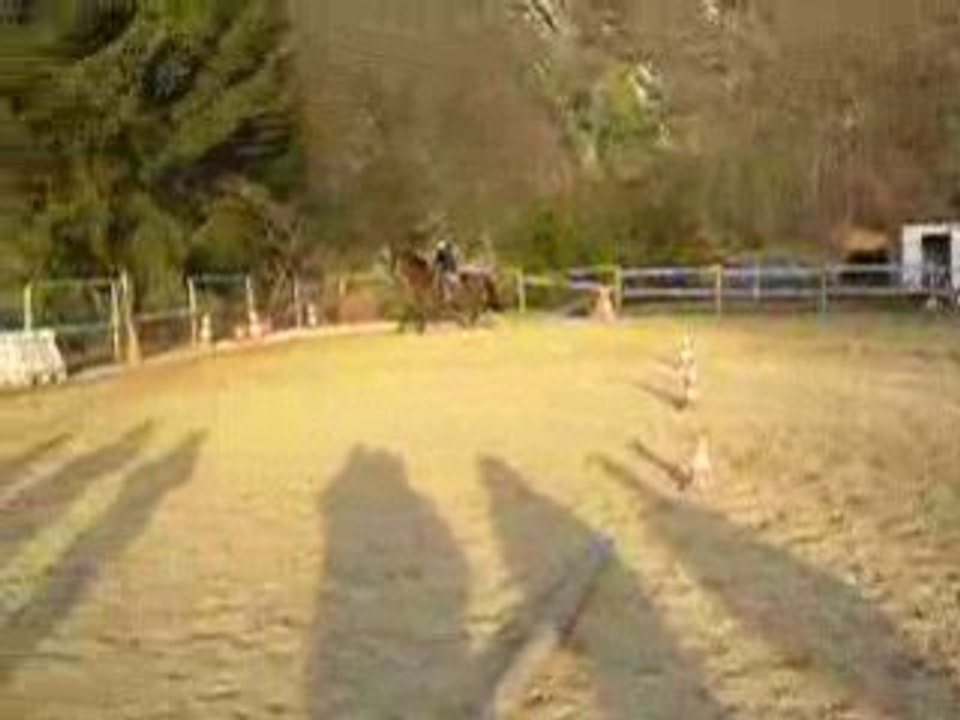 Le 1er galop de Joanna avec sa Rumba