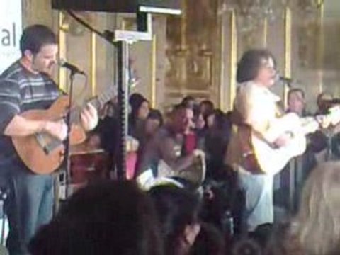 AKLI D à Lyon YENNAYER 2959 - C'EST FACILE...