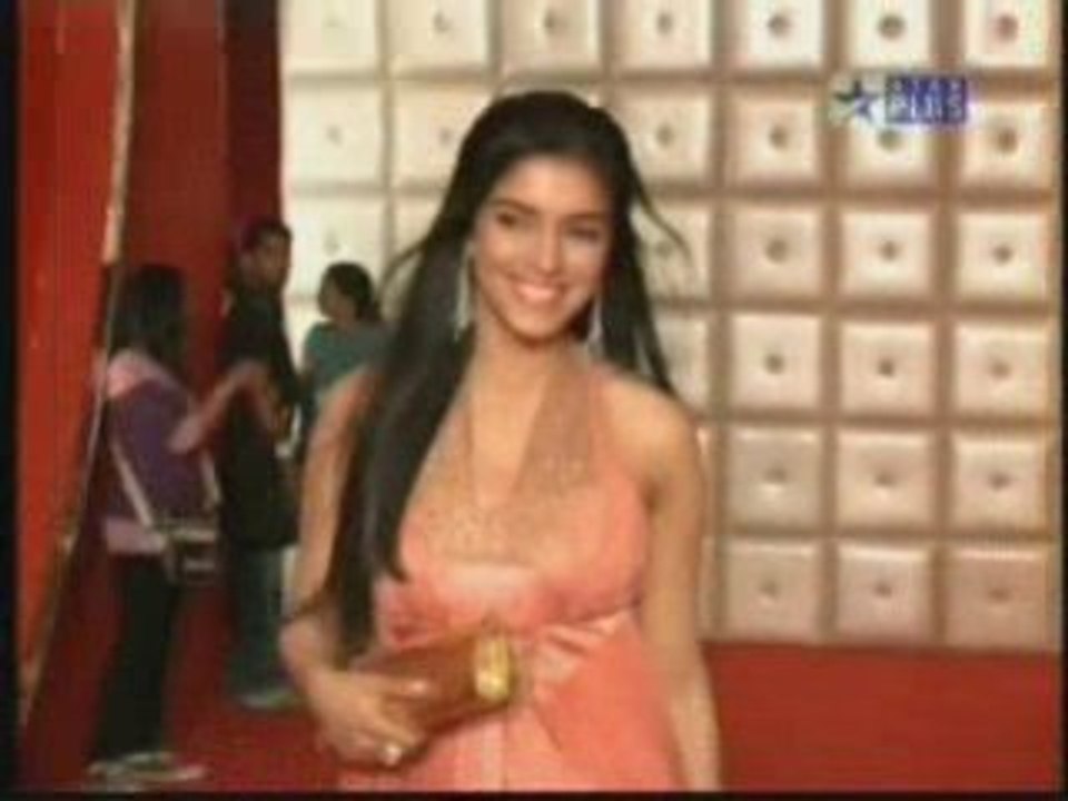 15 Star screen awards - red carpet pt2