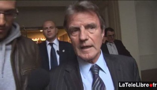 903 KOUCHNER : REALPOLITIK DE L’AUTRUCHE