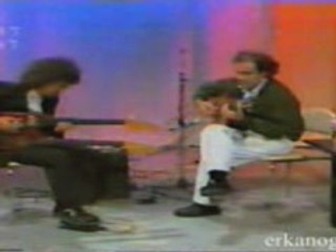 Fretless_electric_Guitar - Erkan Ogur ve Bulent Ortaçgil