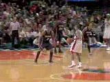 NBA Nate Robinson in the dunk contest, this alley-oop will c