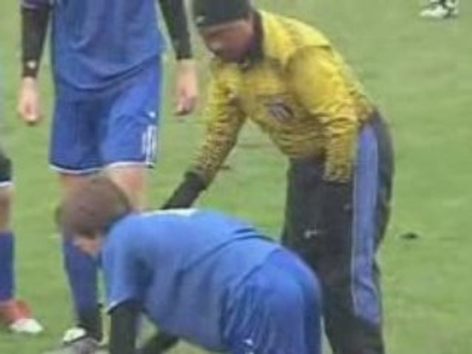 touche de taré " le lancer de parpaing "