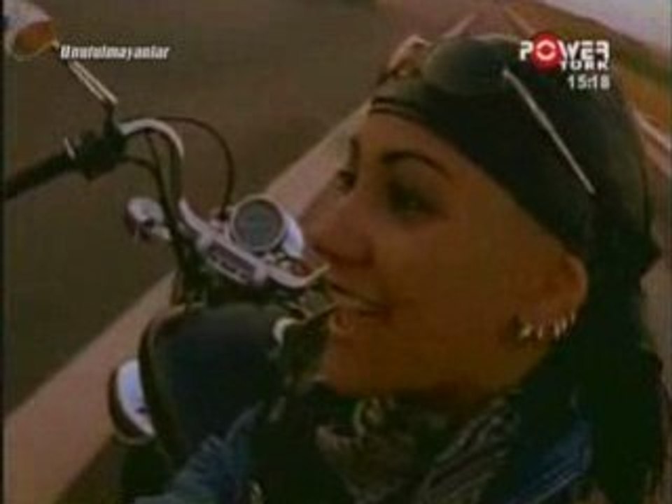 Özlem Tekin Yar Bana Varmadi HQ