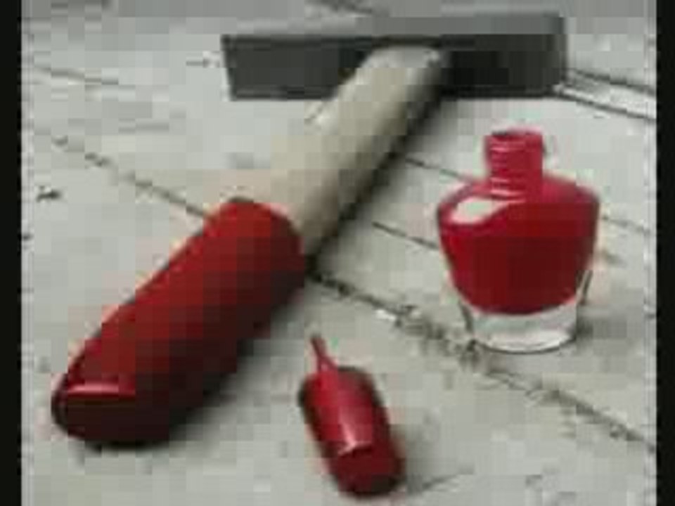 Défilé Pomme Z Biennale de Design Saint-Etienne 2006