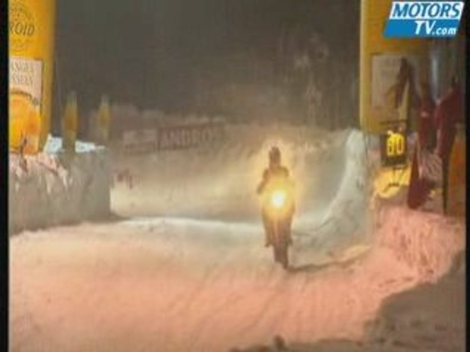 Chute Pilot Bike 2009 Isola 2000