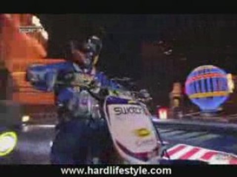 Robbie Maddison's Amazing Record Jump 2009