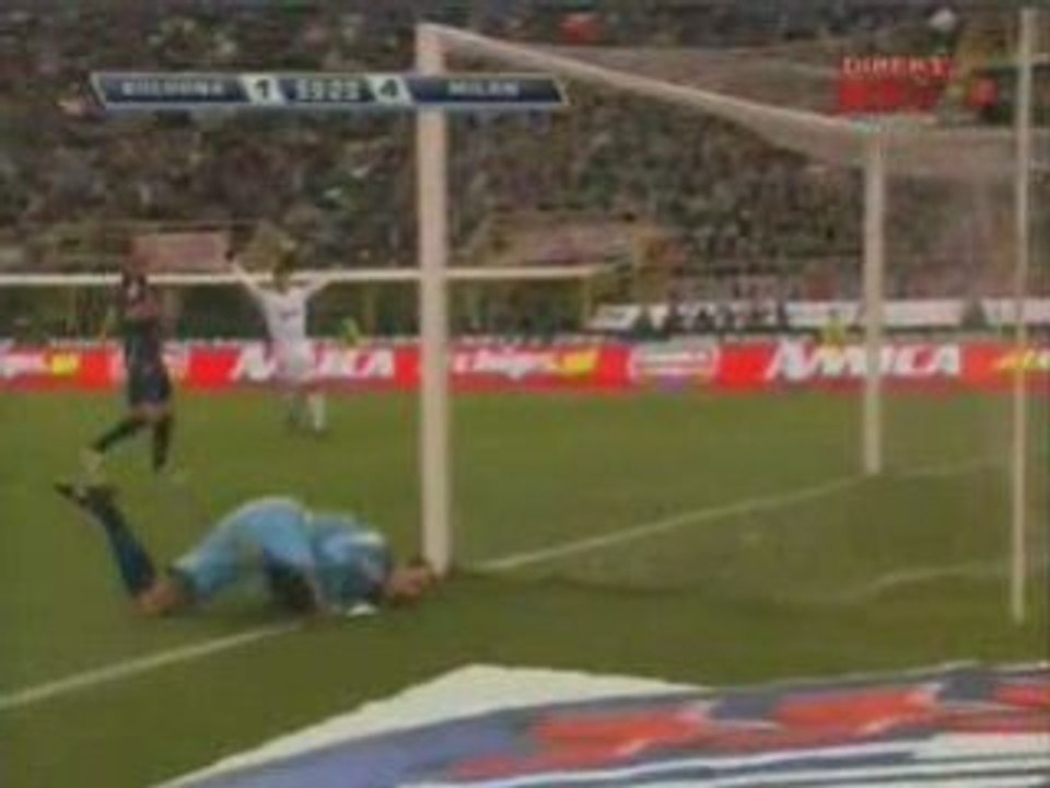 Beckam first Goal for Milan Bologna1 - 4 AC Milan