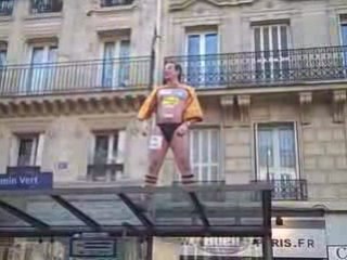 Les fesses anonymes les plus célèbres du défilé