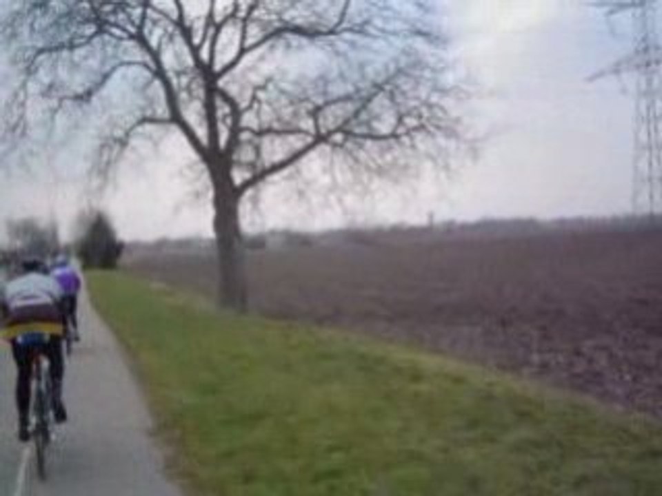 MOV07523