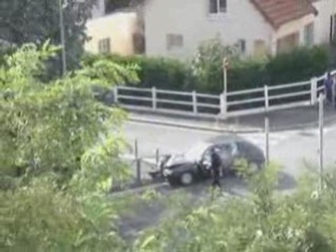 Police-306-course poursuite accident mdr