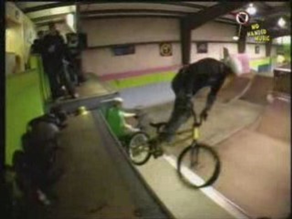 Mr No Hands - Exo-Funkadelic (Future Funk Squad Remix)