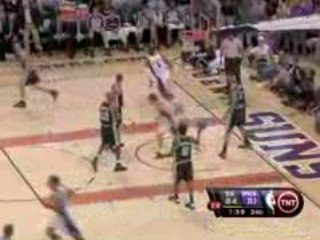 NBA Steve Nash with a no look to Stoudemire for the slam.