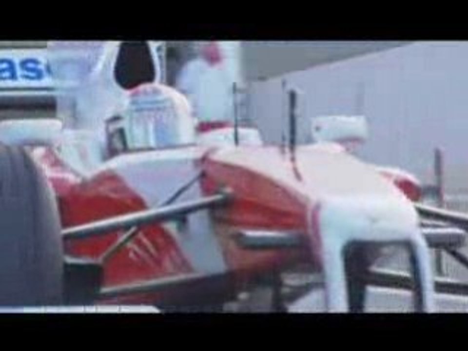 Toyota TF109 on the track