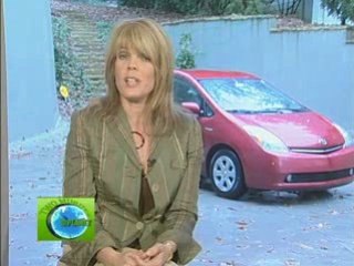 Two Minutes for the Planet Featuring Laura Turner ...