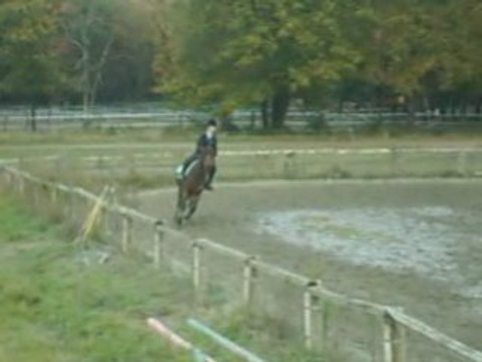 parcour de saut a pibrac  avec mon kikoo