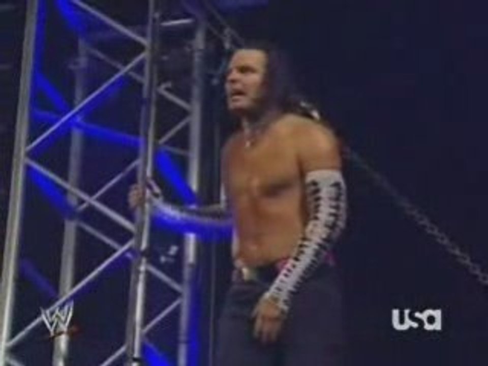 Jeff Hardy swantons Randy Orton from Raw 2008