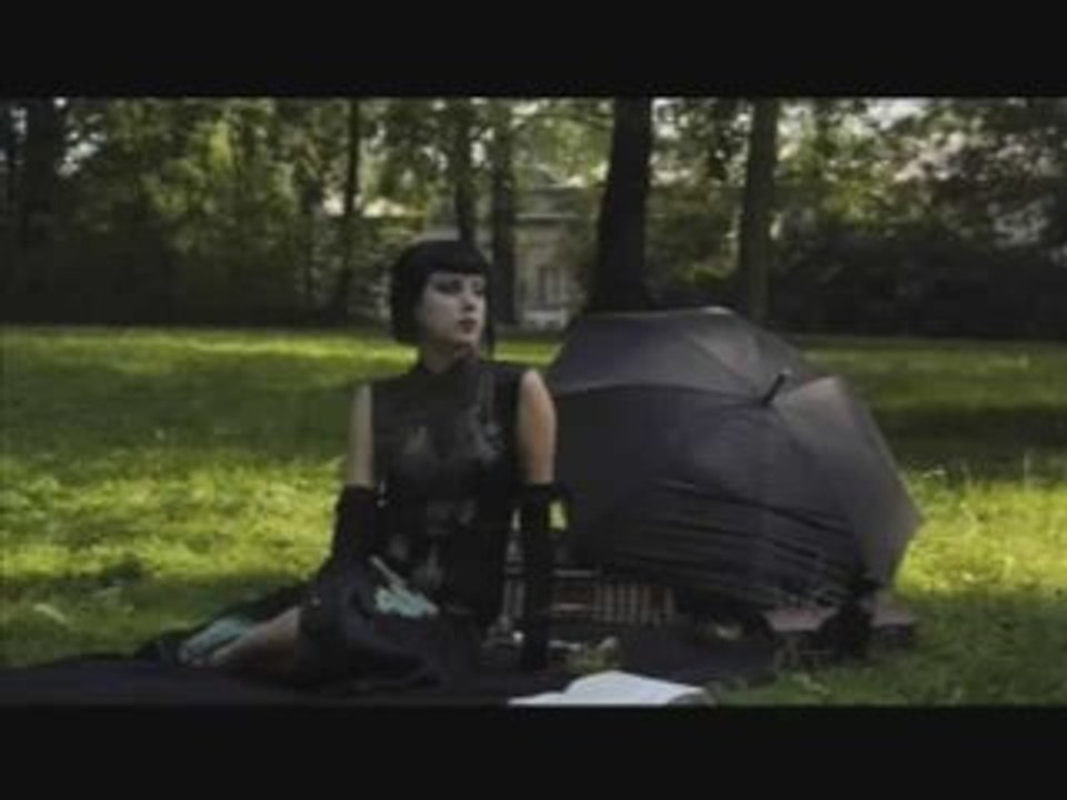 DIN [A] TOD Tragic Blue Musicvideo