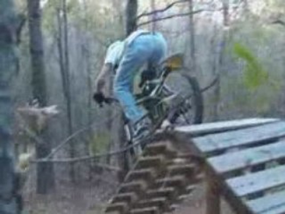 [MTB] Local Trails - Fall 08 by Dawson Bowers