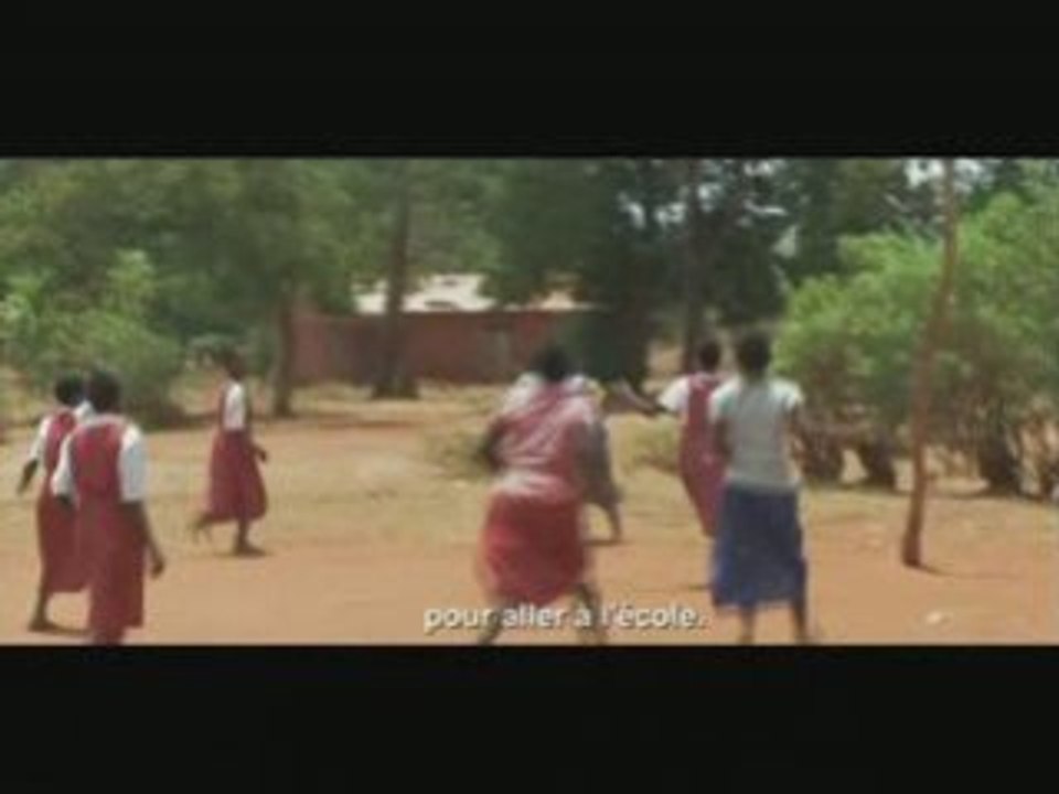 Madonna  I am Because we are [Bande Annonce]