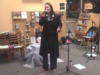 Tiffany Apan "Danny Boy" at Borders